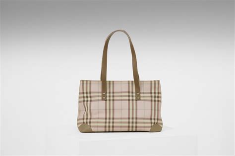 burberry borsa shopping|burberry handbags.